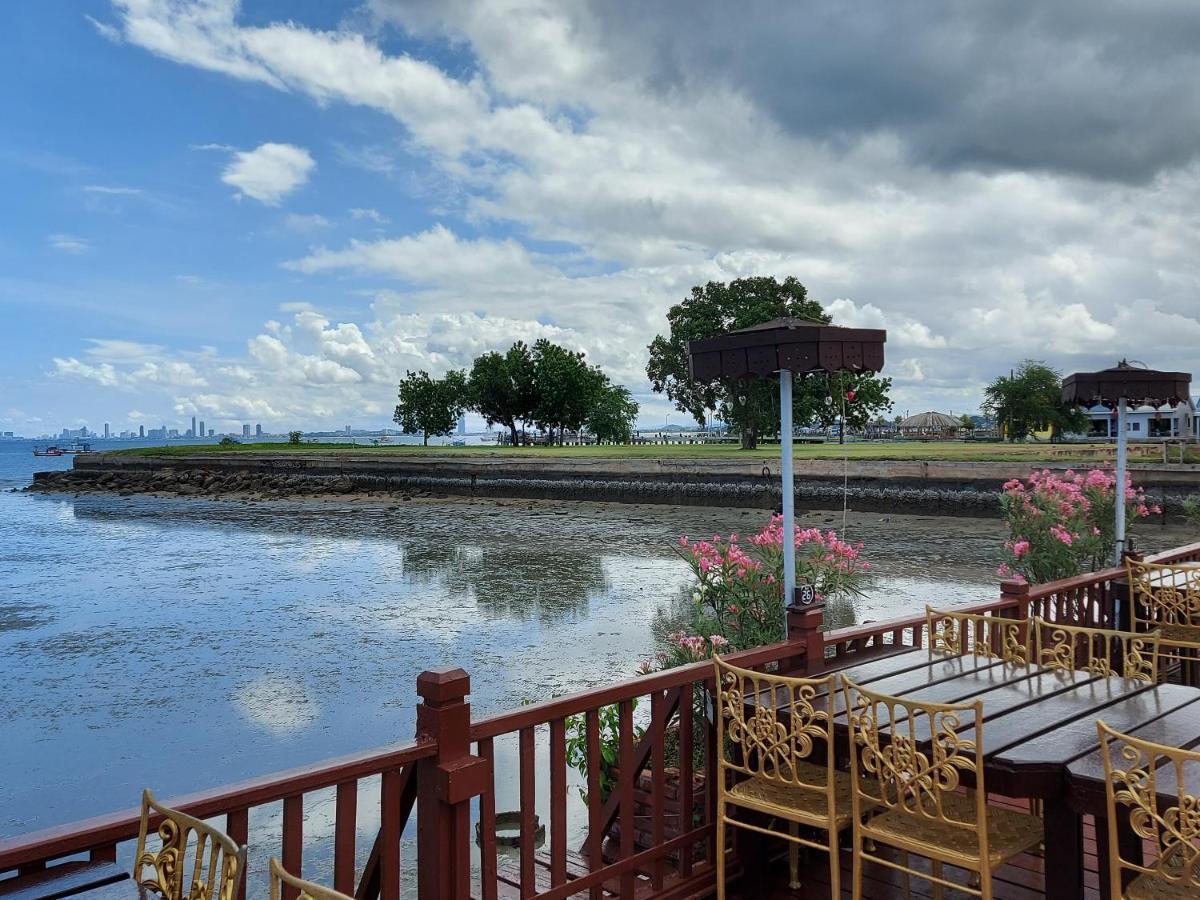 Ruan Talay Bangsaray Hotel Chonburi Ngoại thất bức ảnh