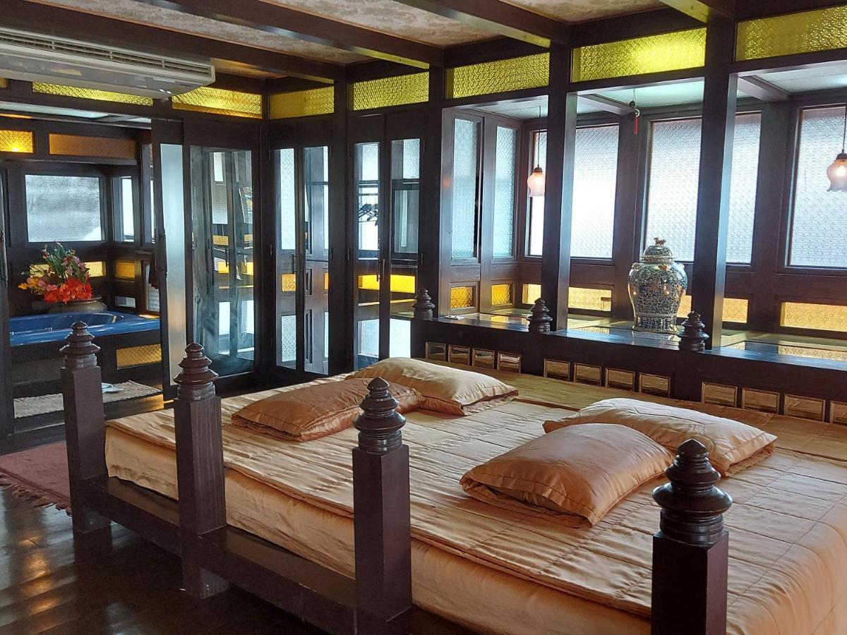 Ruan Talay Bangsaray Hotel Chonburi Ngoại thất bức ảnh